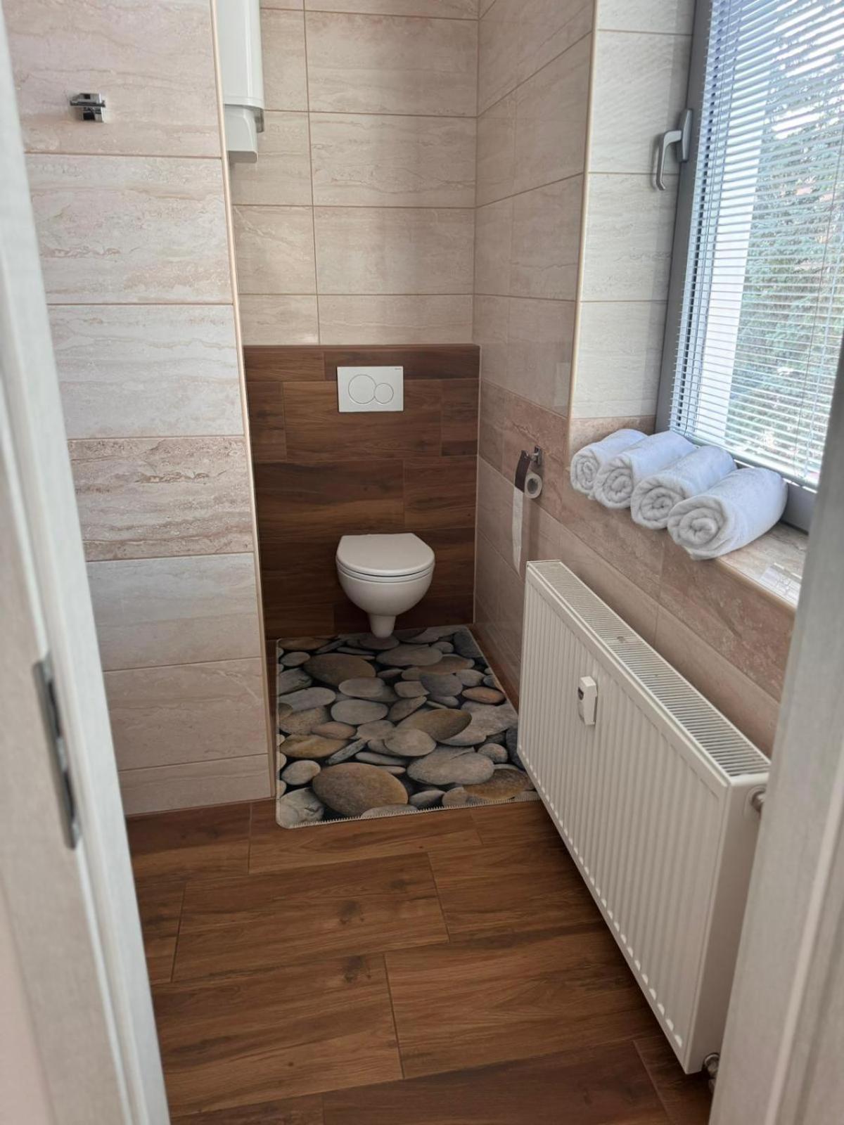 Apartmán RUŽA Ruzomberok Exterior foto
